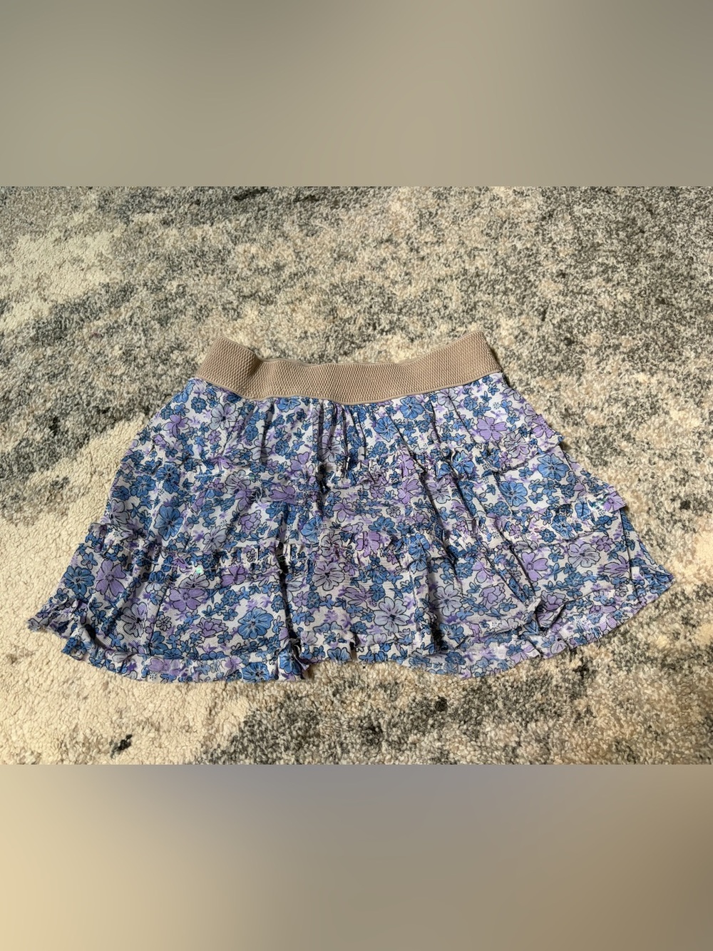 Girls size 7 skort